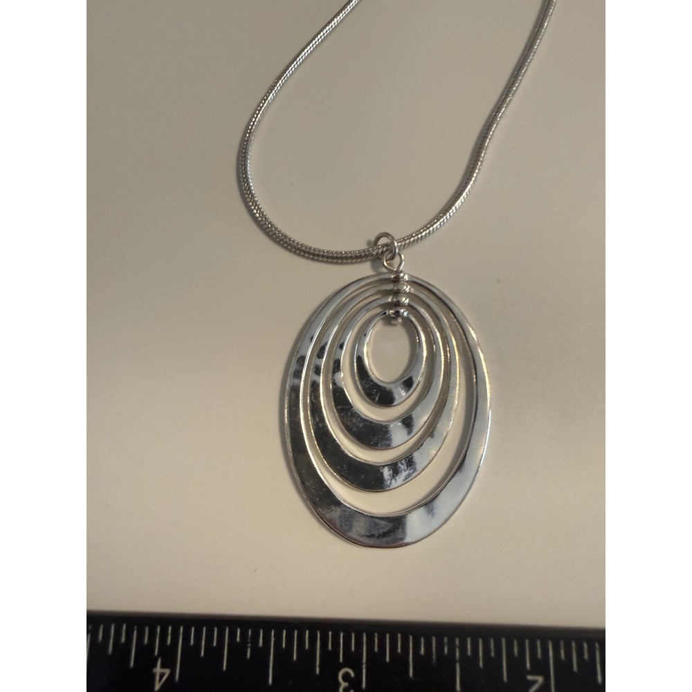 Silver Tone Hammered Multi Oval Pendant Snake Chain Necklace Adjustable 18-21" - Picture 2 of 3
